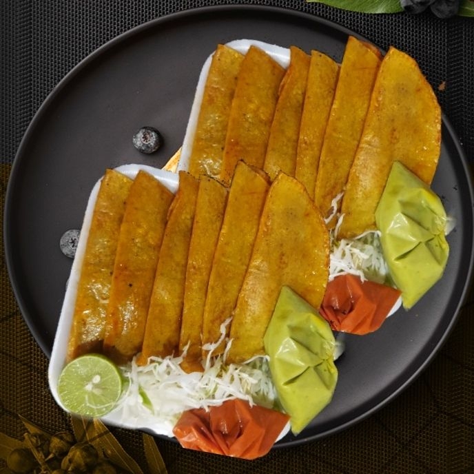 Combo-Desebrada y Chicharron Maiz