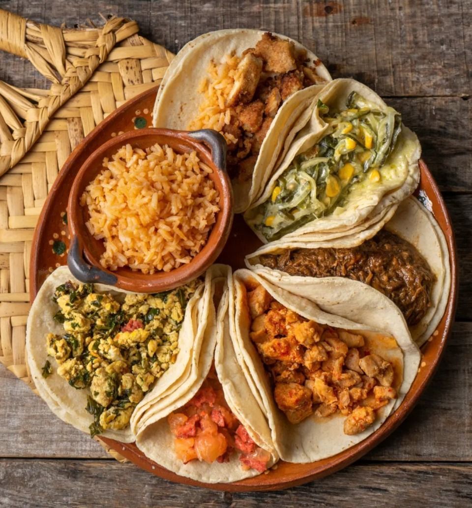 Orden de 5 Taquitos de Guisado