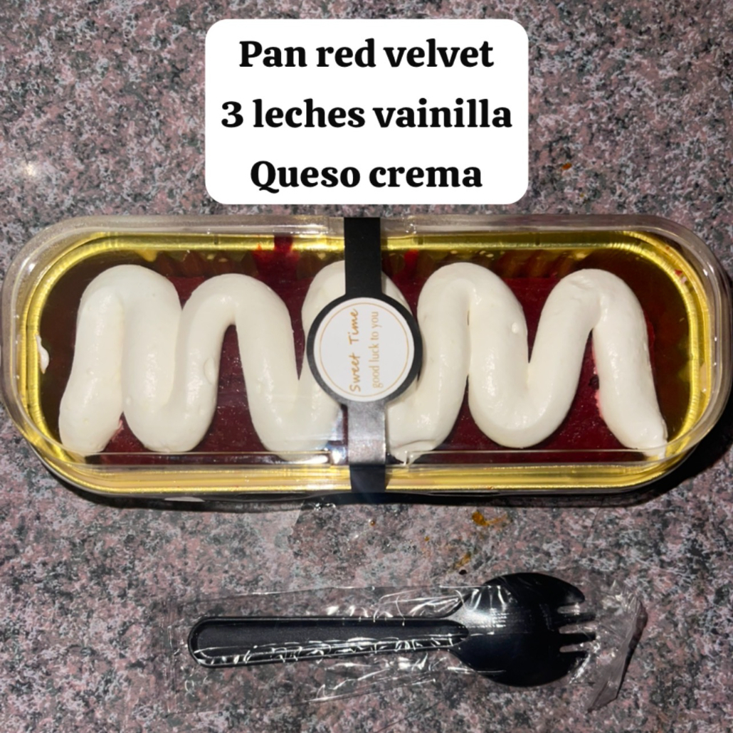 Red Velvet Frosting Queso Crema