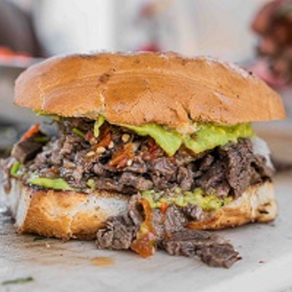 Lonche Carne Asada - Adobada
