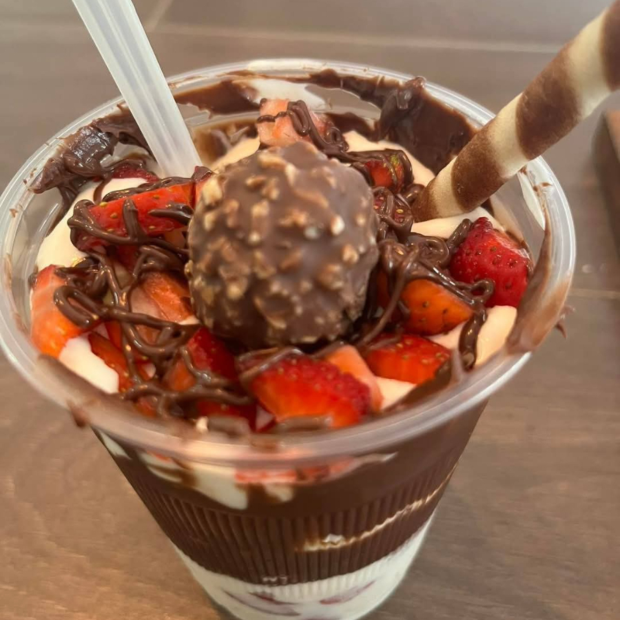 fresas con Fresas y Ferrero
