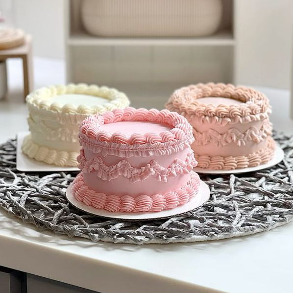 Vintage Pastel (3 Personas)