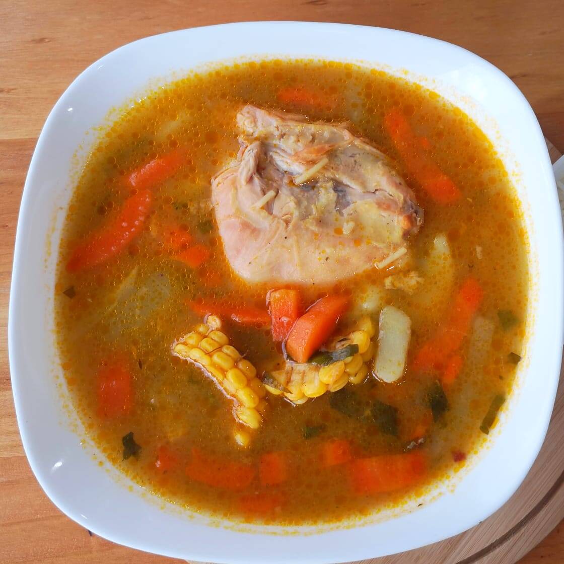 Sopa de Pollo Grande + Arroz
