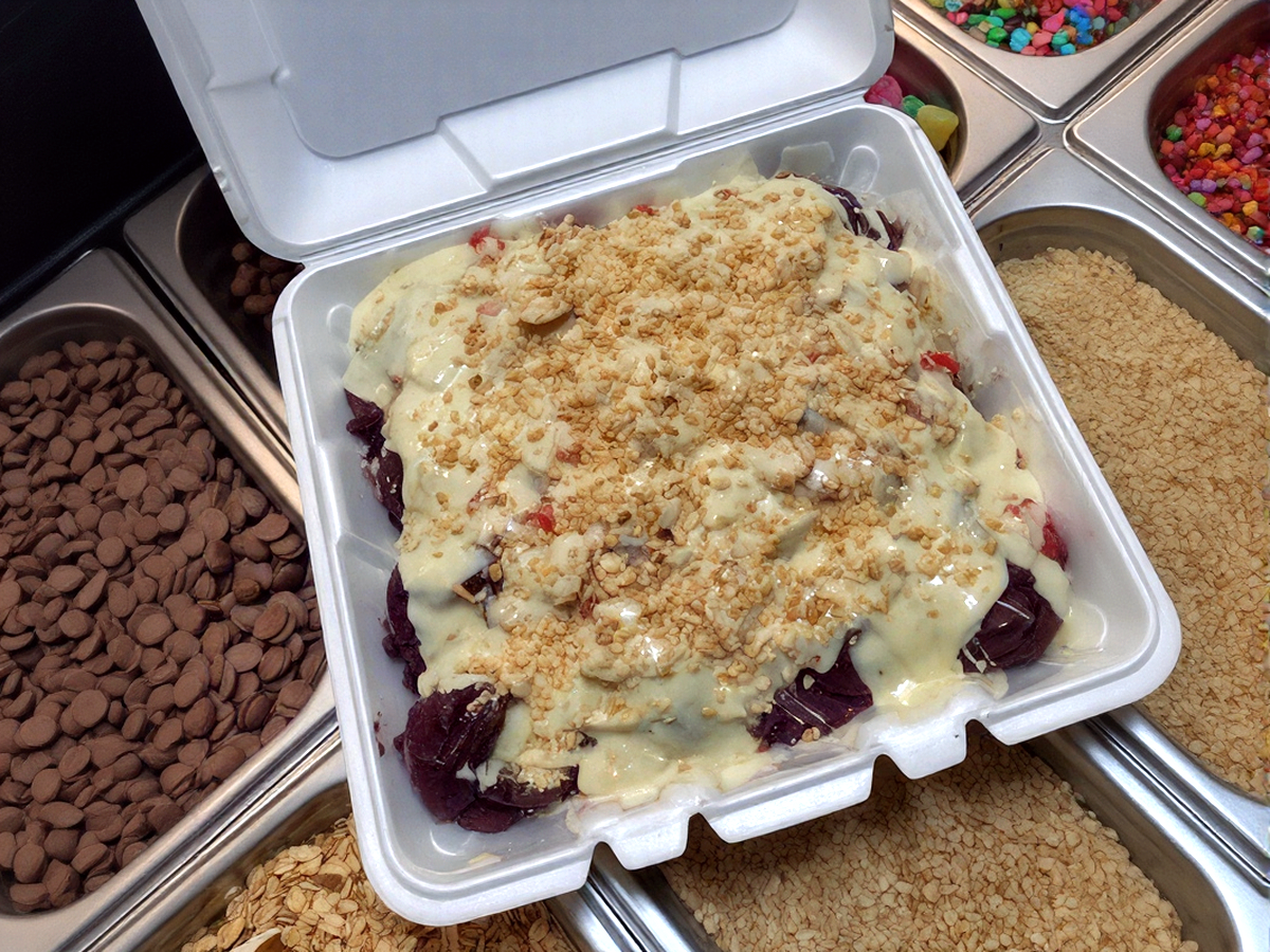 Lanches E Sorvetes Doçurinha