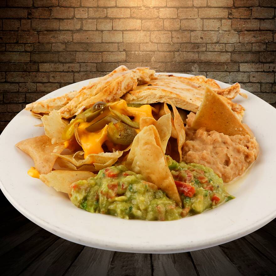 Nachos Factory con Pollo C
