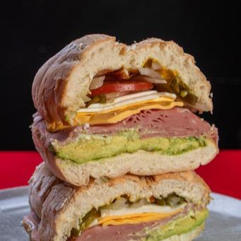 Torta Especial Carnes Frías