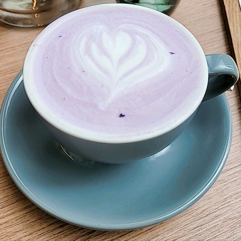 Latte taro/moka/mazapán/chai