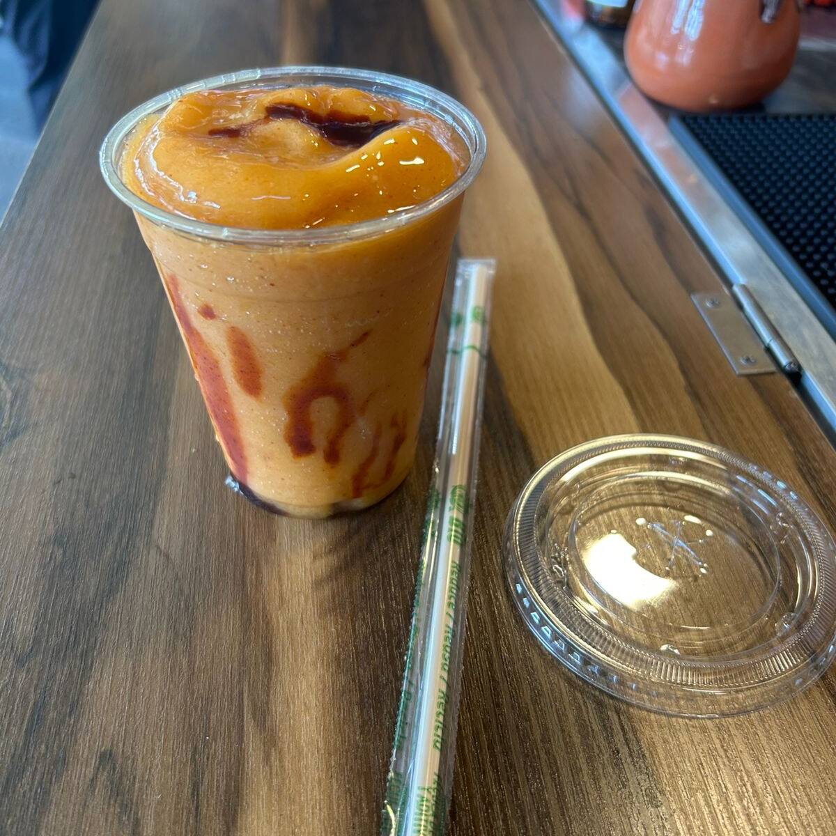 Mango con Pelón Pelo Rico