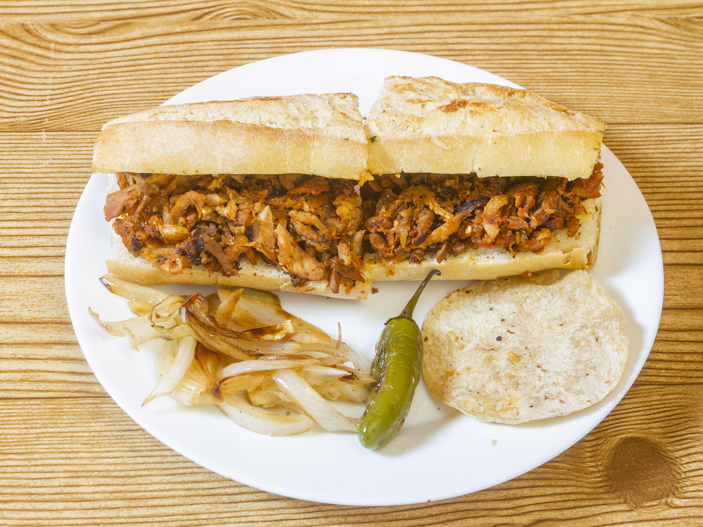 Lonche de Pastor.