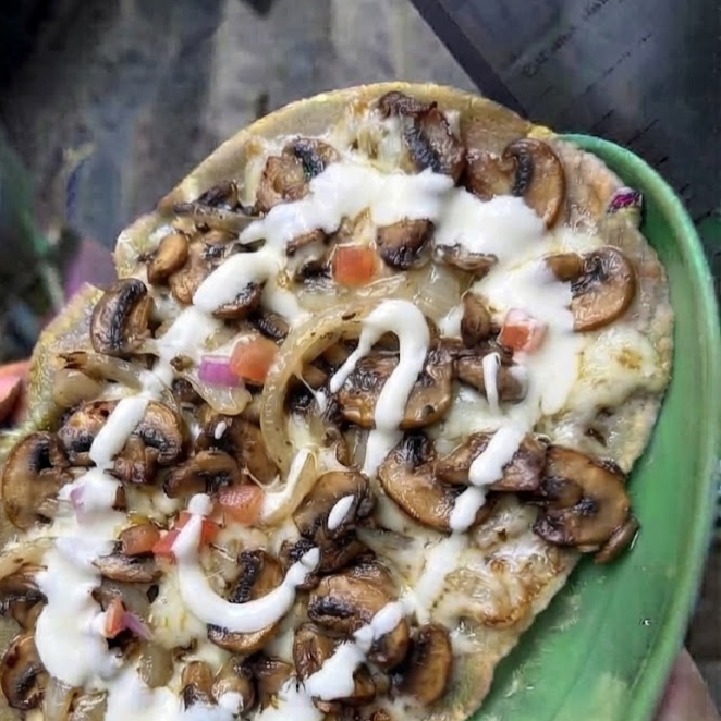Quesadilla Champiñones