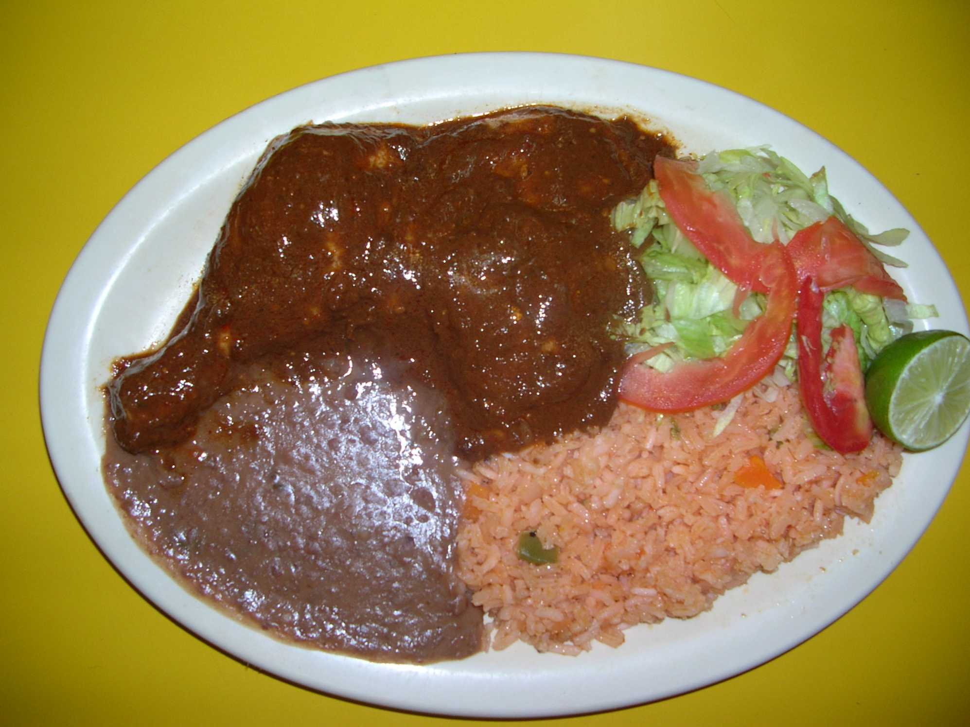 Comida Corrida C/ Pollo en Salsa!