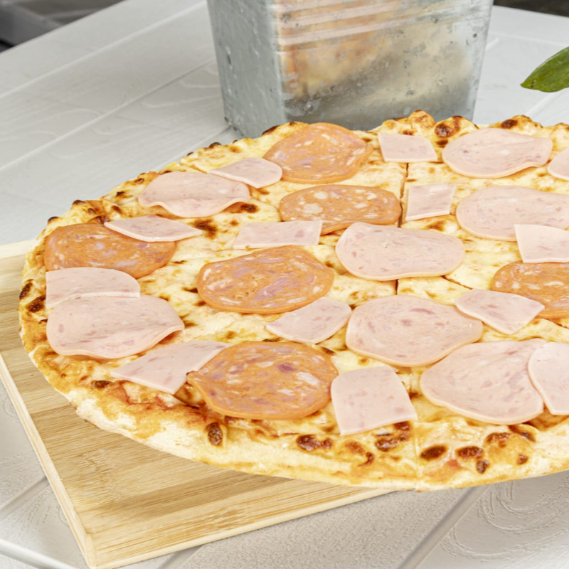 Pizza Clásica Triple Ala 35 cm 8 Porciones