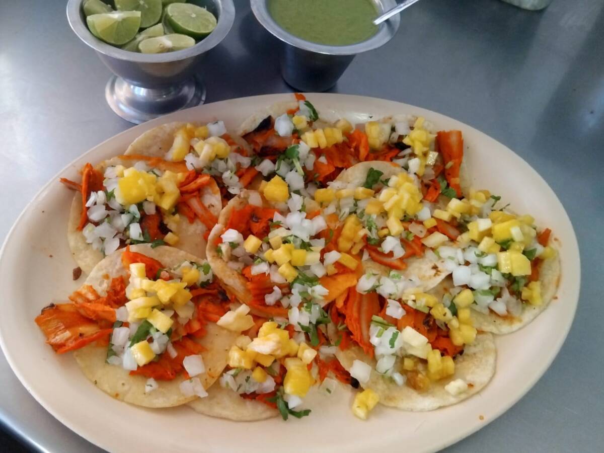 TAQUERIA TACO CHIFLADO