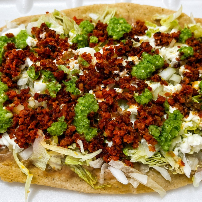 HUARACHE CON CHORIZO