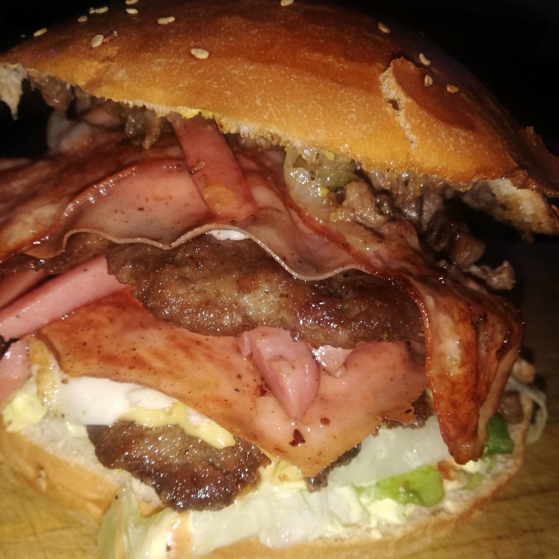 Hamburguesa Mega de Carne Asada