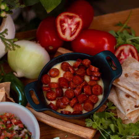 Queso Fundido con Chistorra