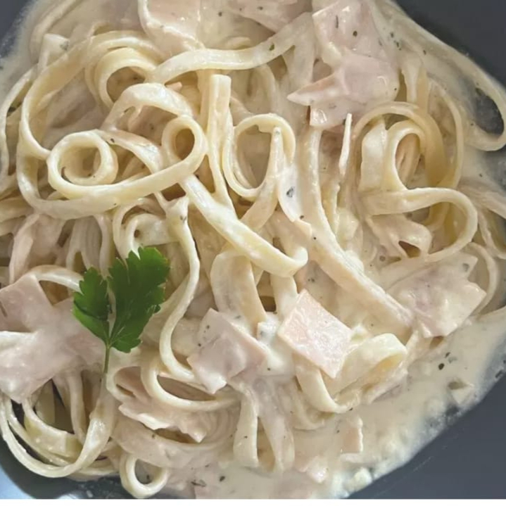 Spaguetti Alfredo