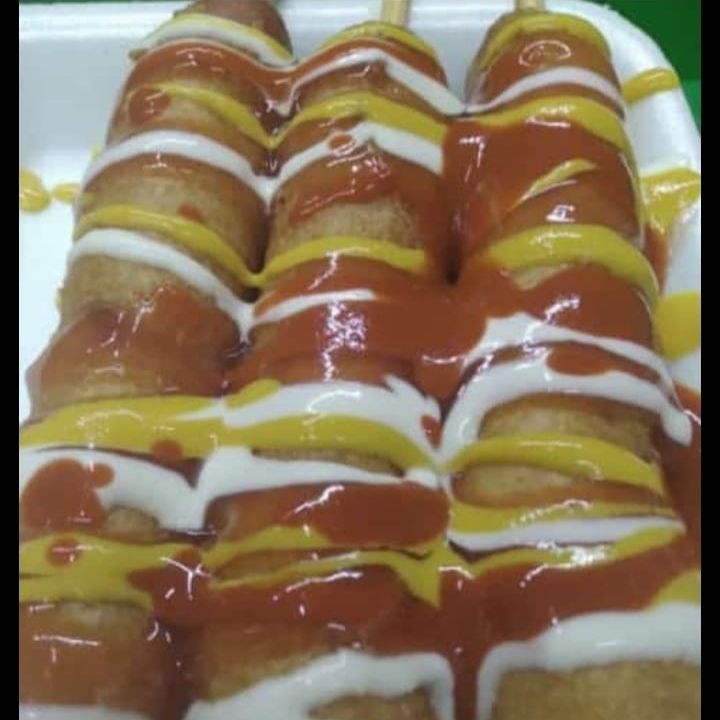 Papas Doradas + Banderilla + Refresco