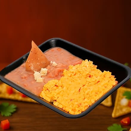 Huevo Revuelto con Frijoles