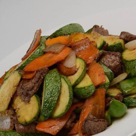 Carne roja con calabaza