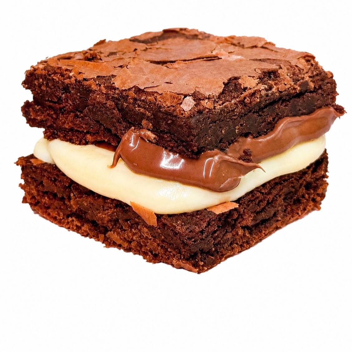 Brownie recheado de ninho com nutella e com uma camada de chocolate na parte de cima