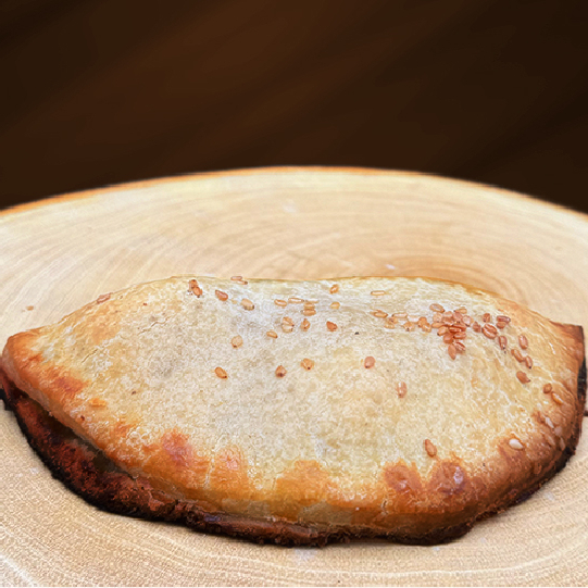Empanada de Pollo o Carne