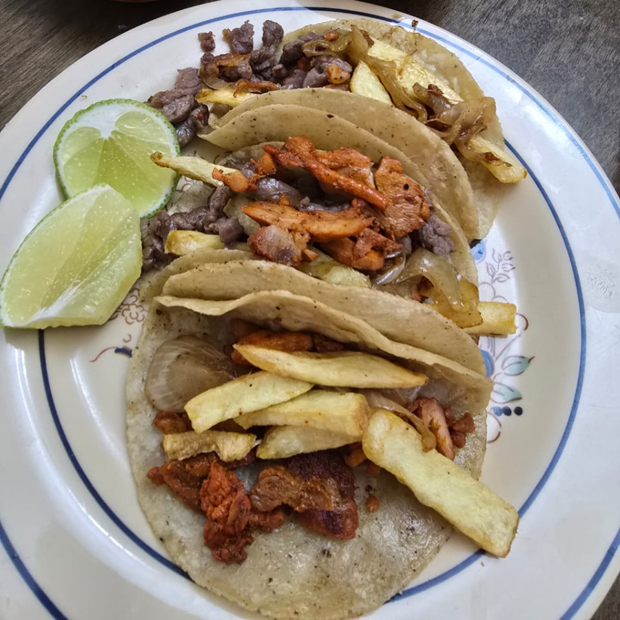 taco de carne enchilada