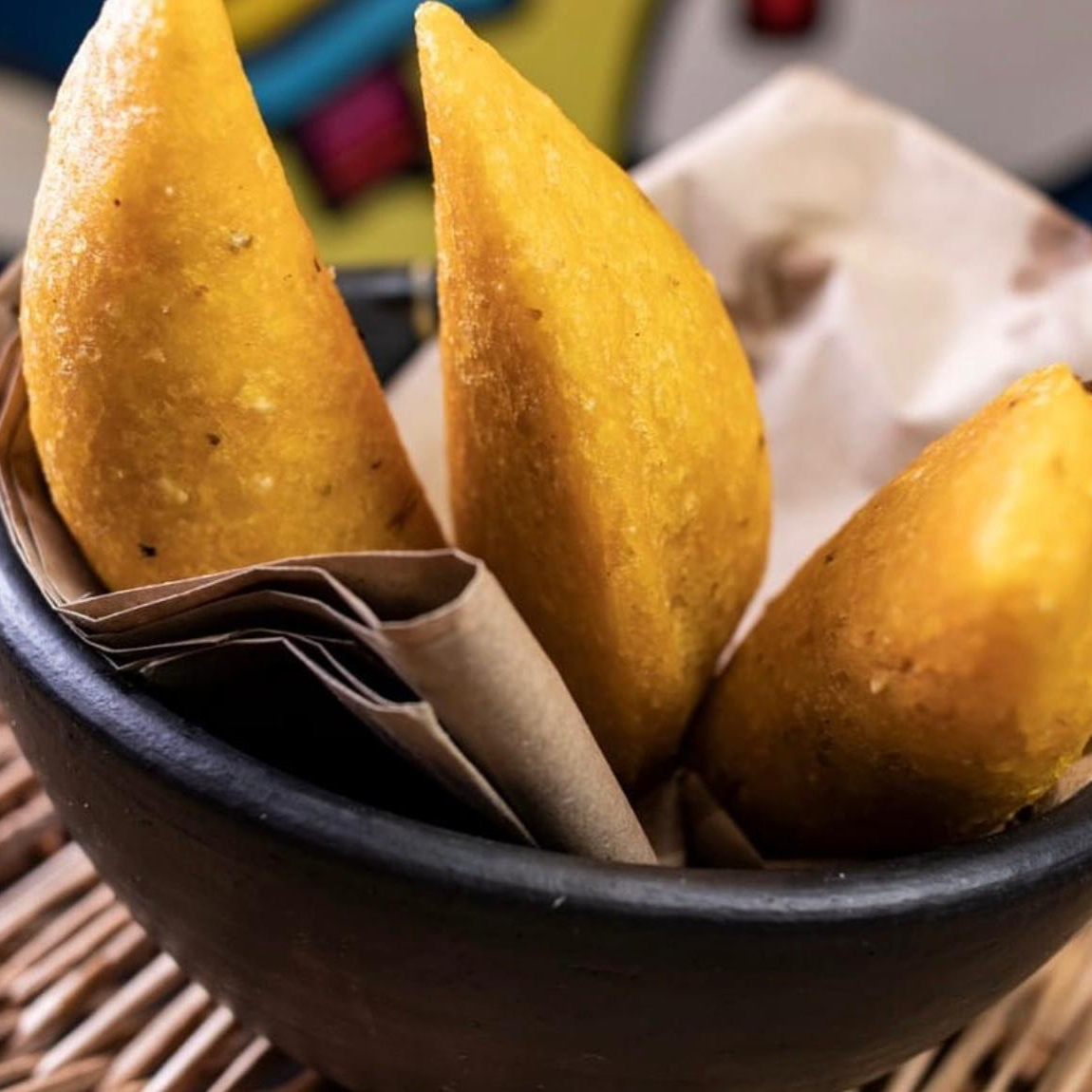 Acompanha Guacamole e Ají (a parte)