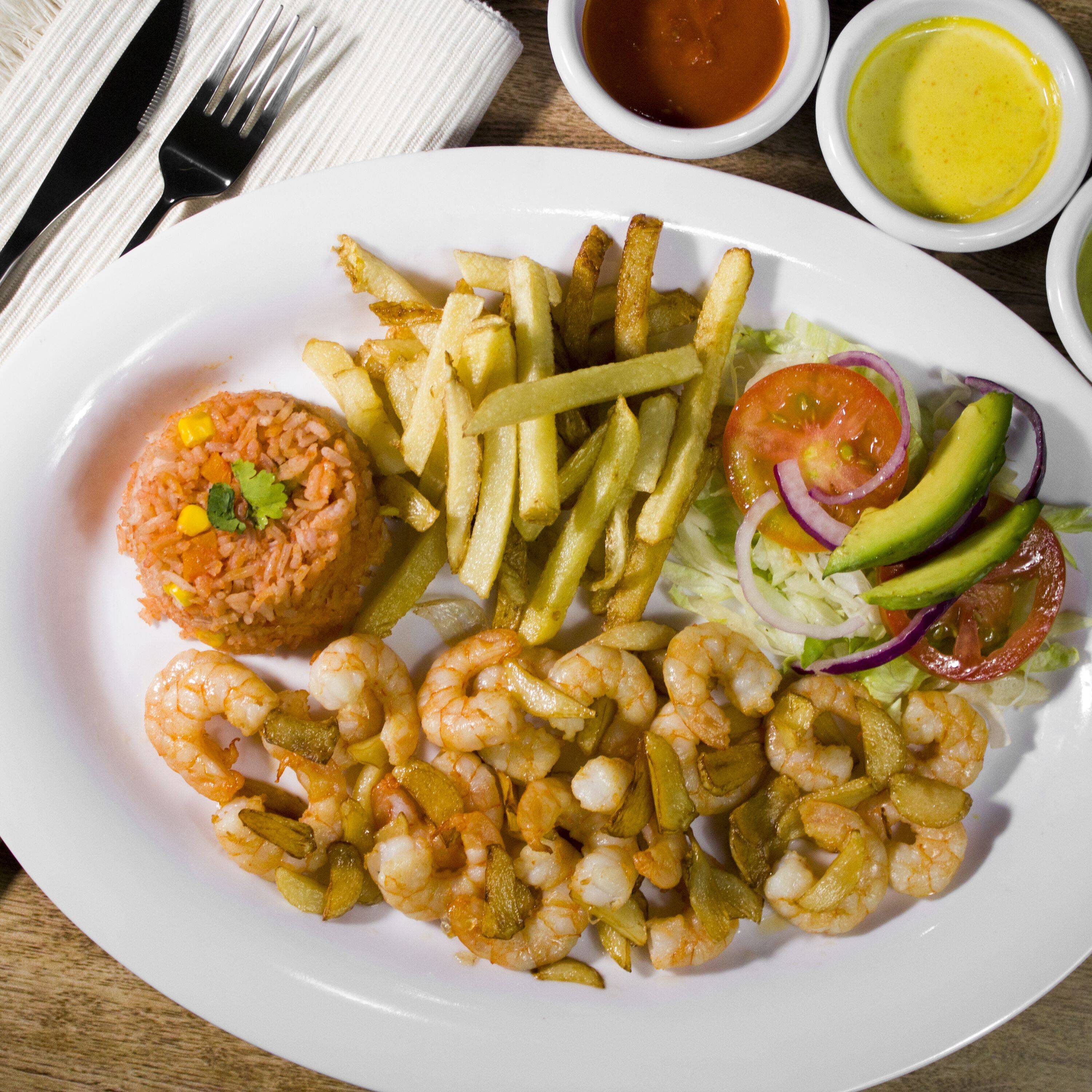 Camarones al Ajillo