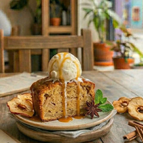 Panque de Manzana con Helado