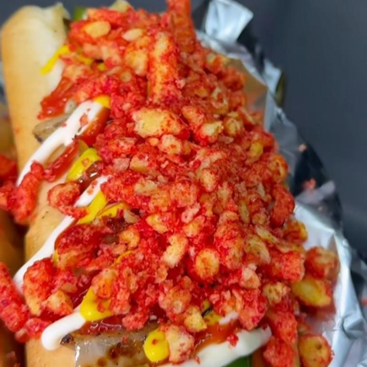 Orden de 3 Hot Dogs Especiales