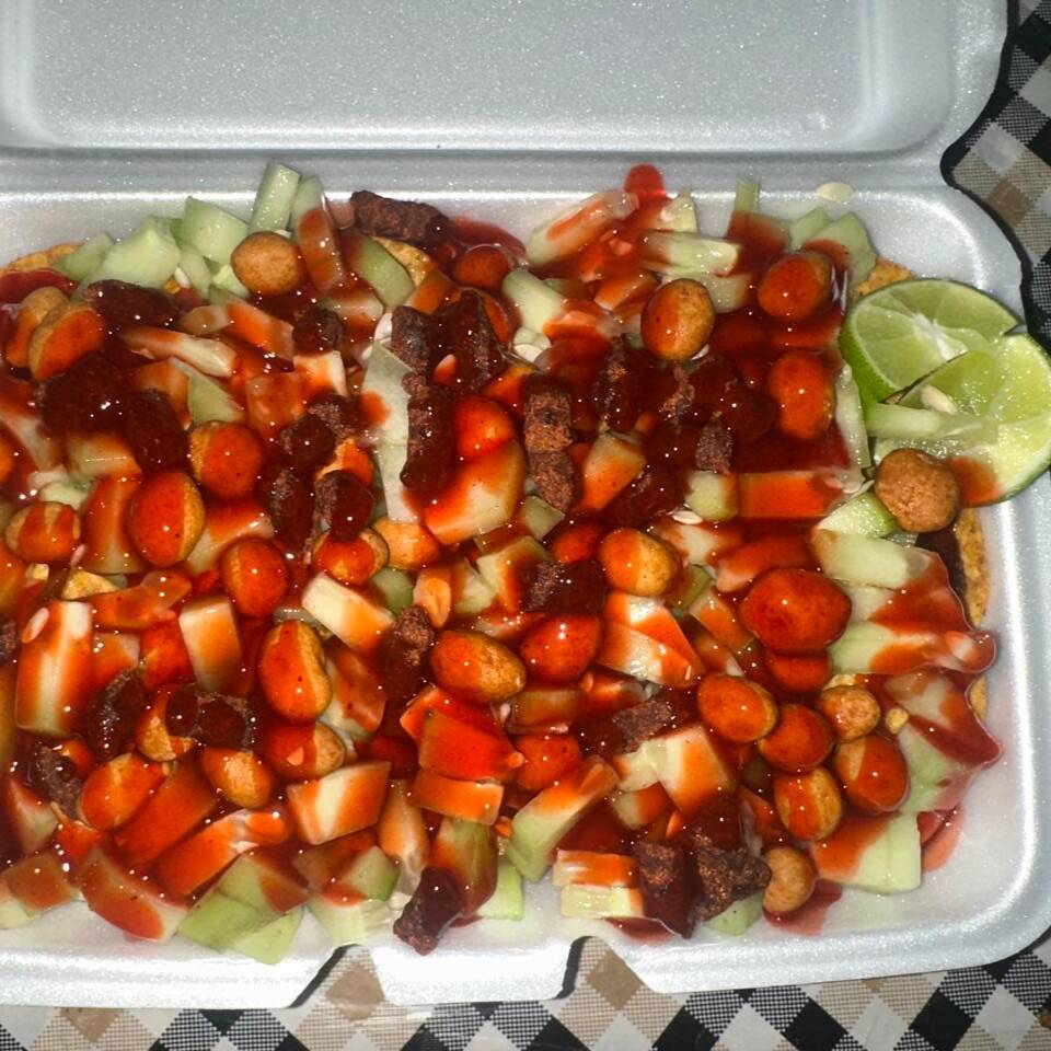 CHAROLA INDIVIDUAL DE TOSTITOS LOCOS