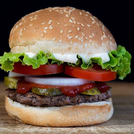 HAMBURGUESA SENCILLA Y BANDERILLA DE REGALO