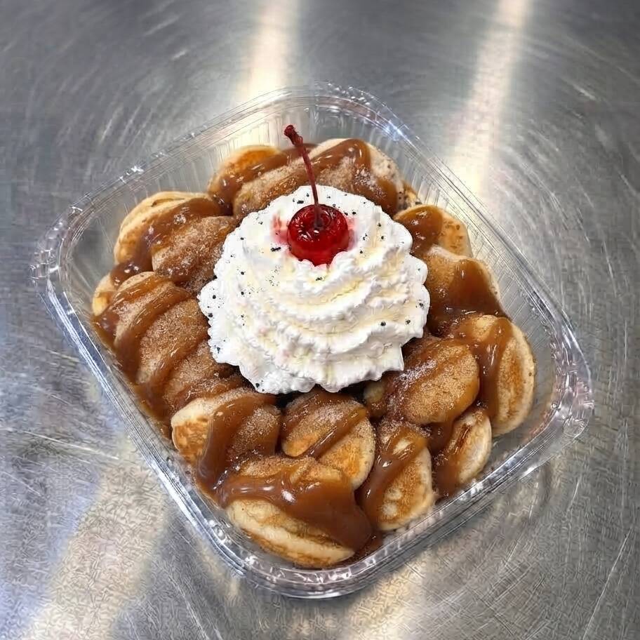 Mini Pancakes Churro Cajeta