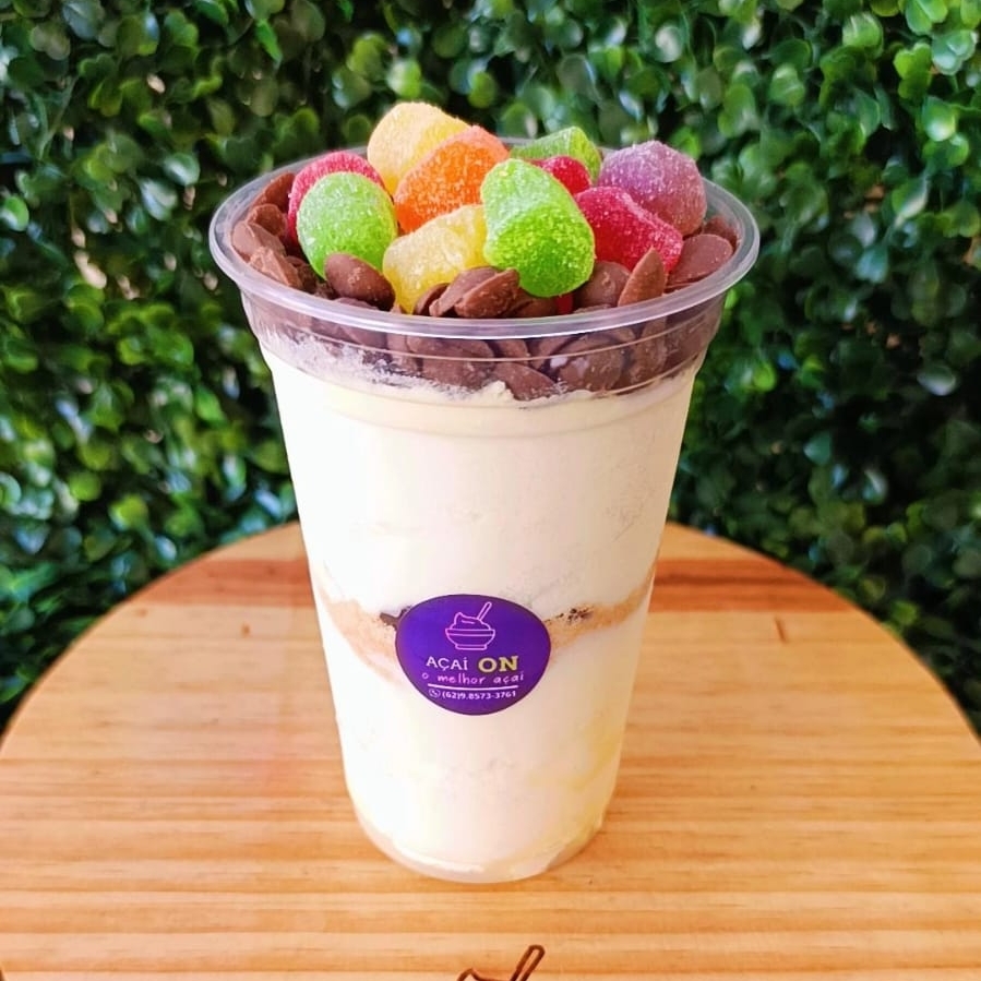 Escolha o tamanho do Copo com açaí ou Cupuaçu + 5 adicionais a sua escolha dentro do copo.