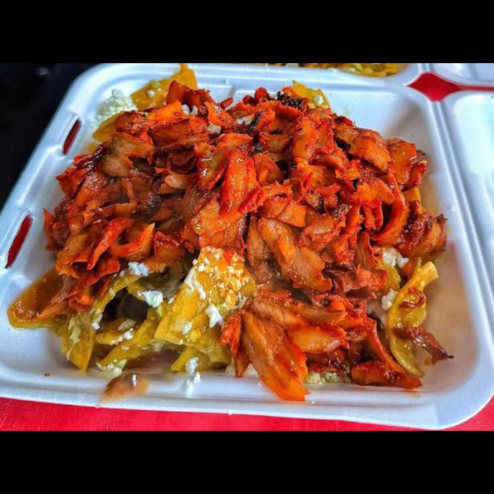 Chilaquiles Rojos De Pastor
