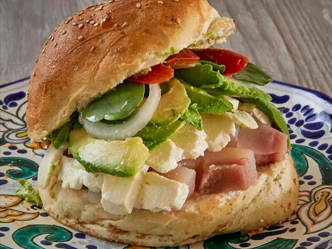 Cemita de Pata.