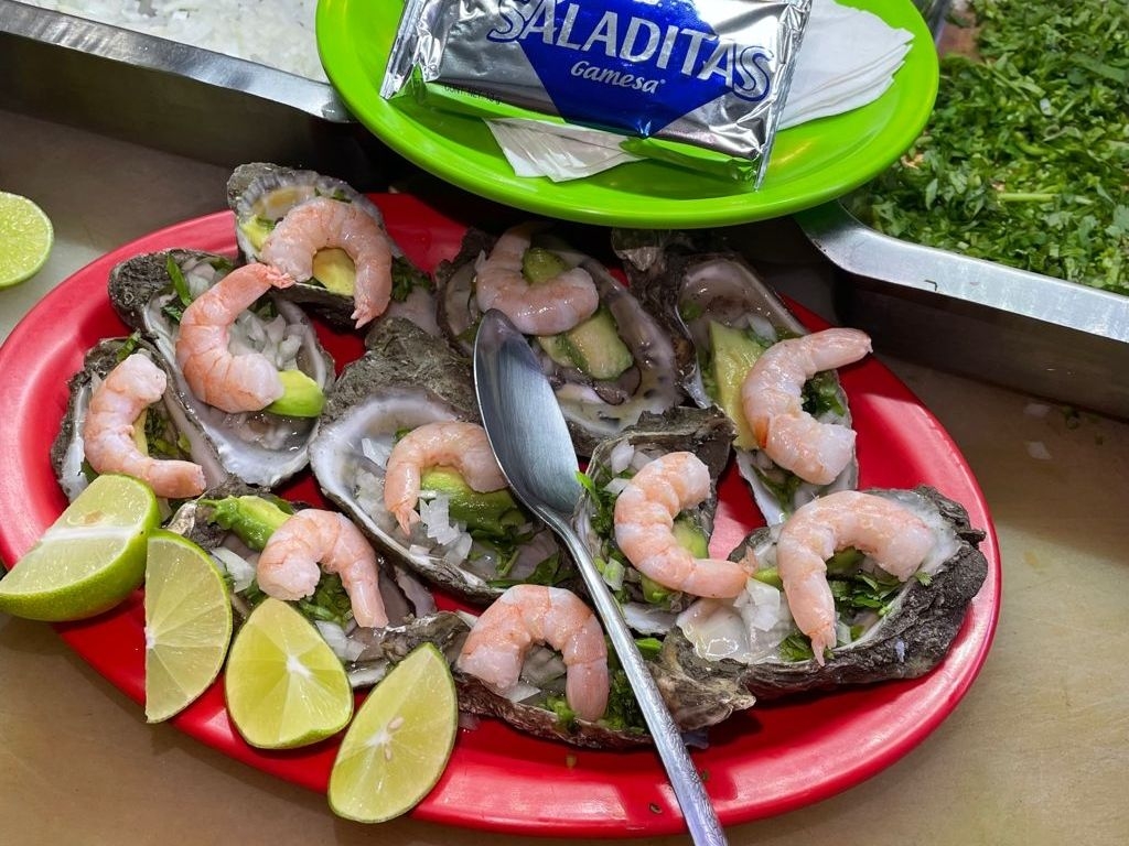 Ostiones Rasurados con Camarón