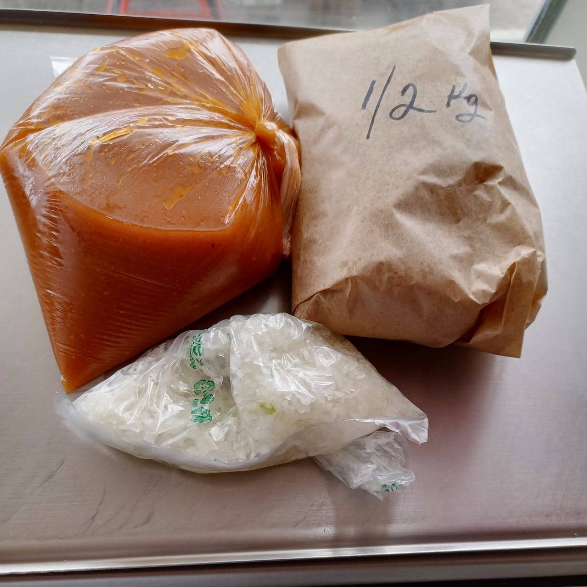 1/2 de Birria de Borrego Tatemada