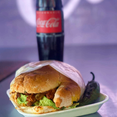 ¡Promoción, Lonche Mixto + Refresco!