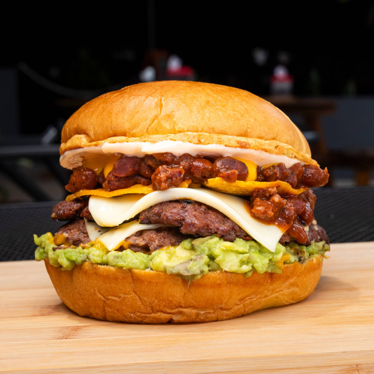 Burger Mexicana Con Papas