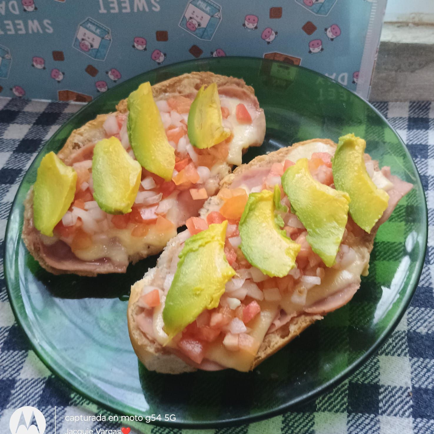 MEGA MOLLETES JAMÓN Y QUESO MANCHEGO