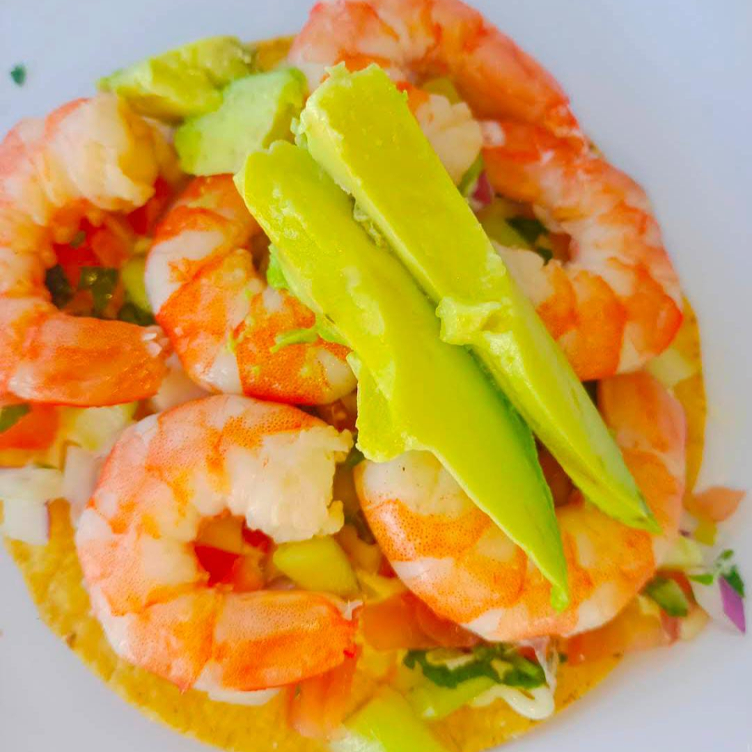 Tostada de Camarón Cocido