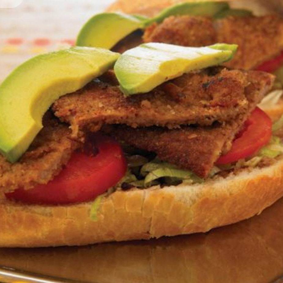 Torta de Milanesa de Pollo o Res