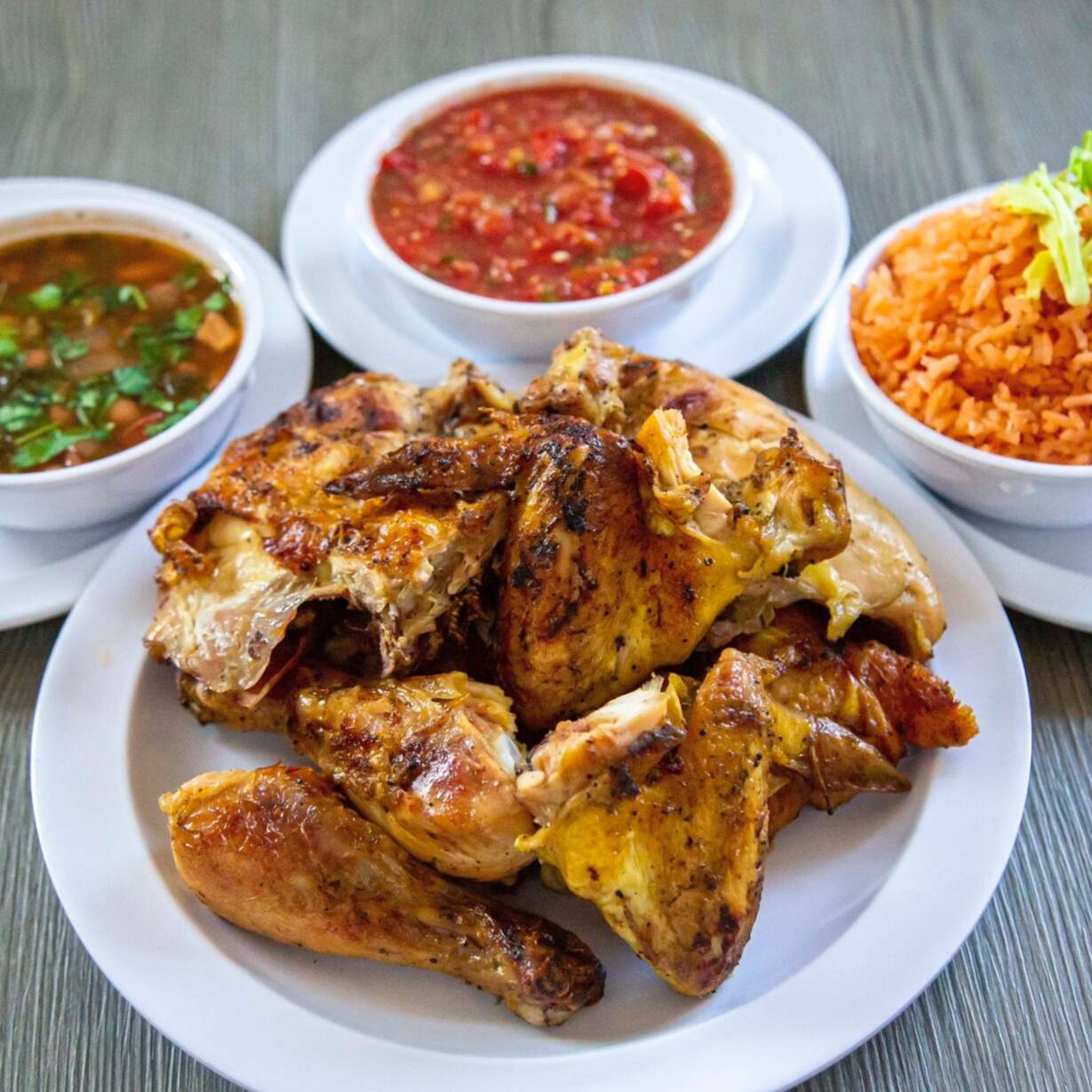 1 Pollo y medio con todo