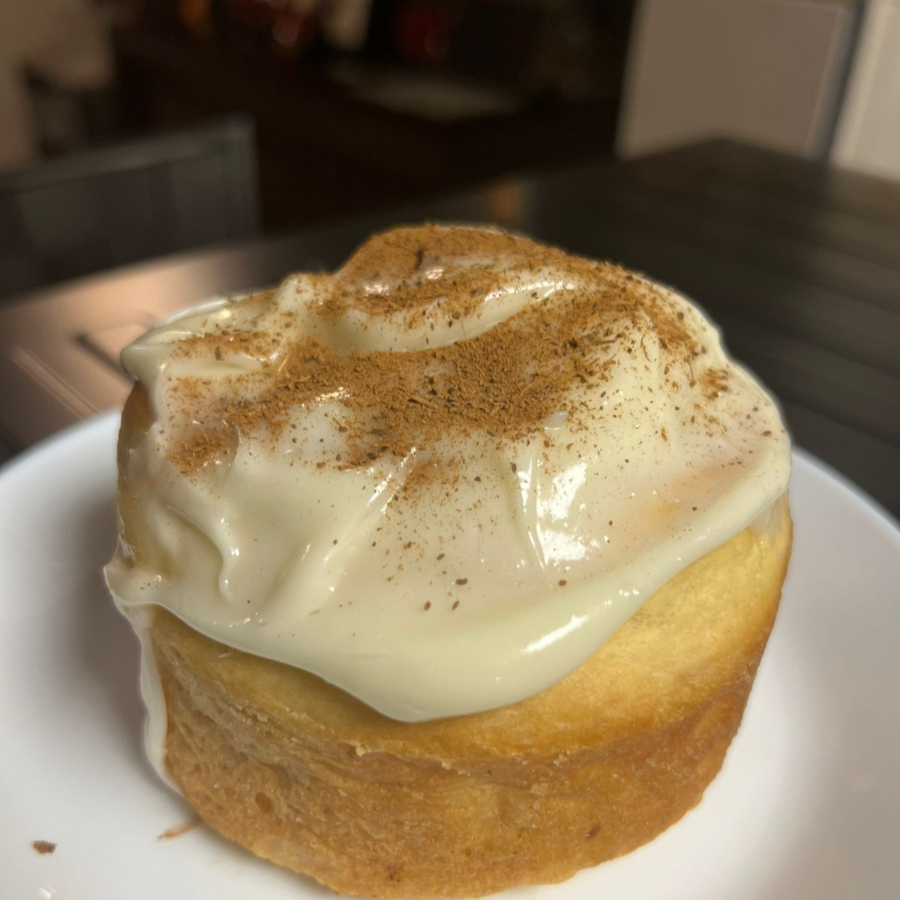 Rol de Canela Glaseado de Queso Crema