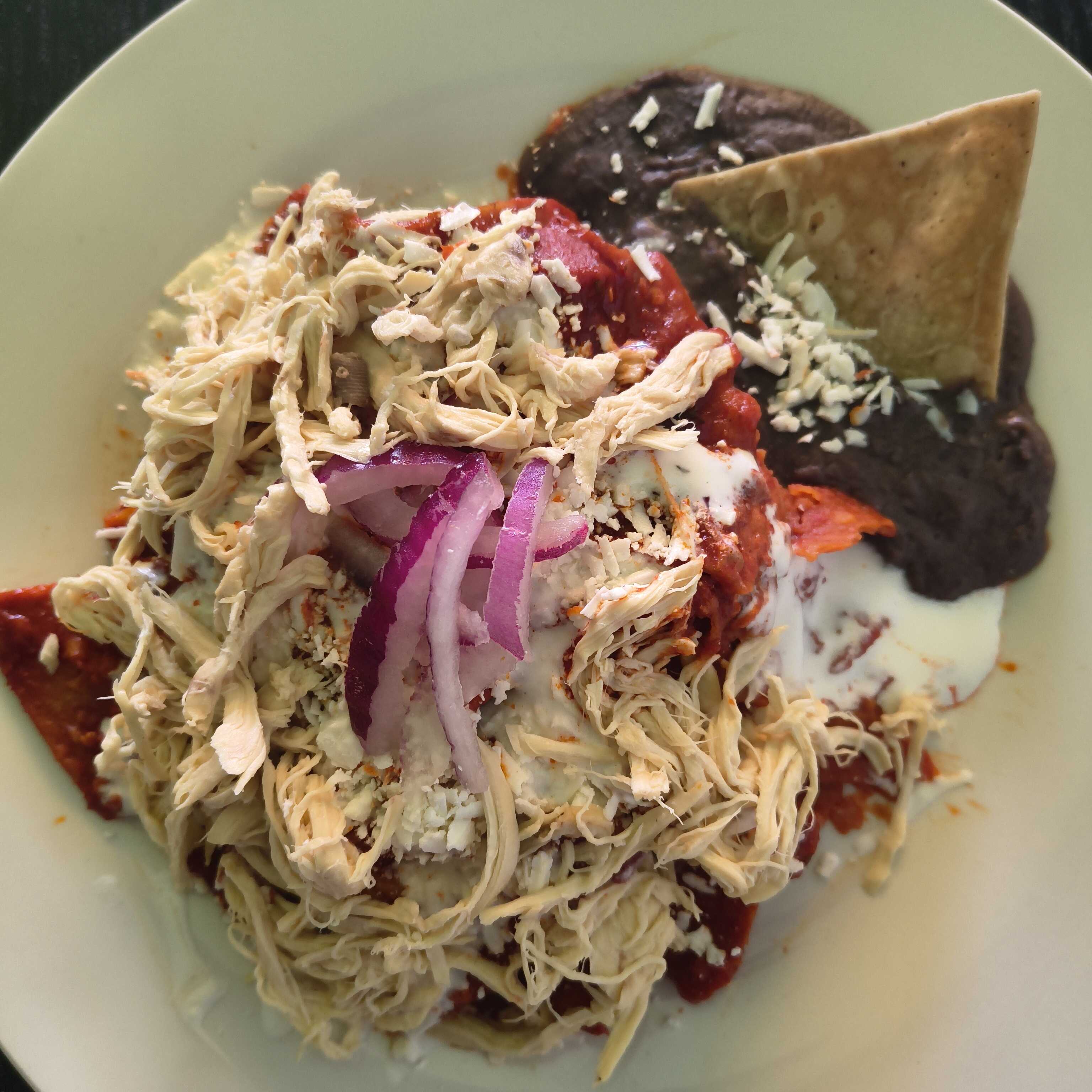 Combo Chilaquiles Power (chilaquiles + Fruta+ Café