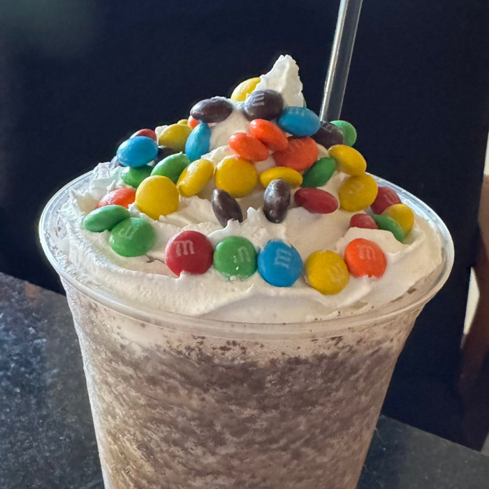 M&M