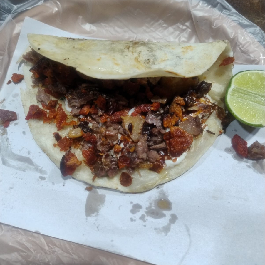 Quesadilla Campechana