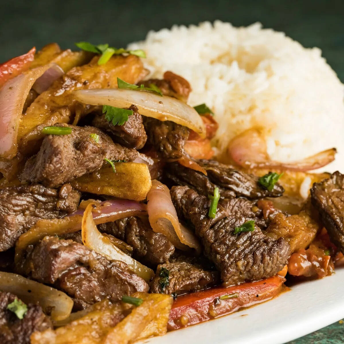 Lomo Saltado de Carne